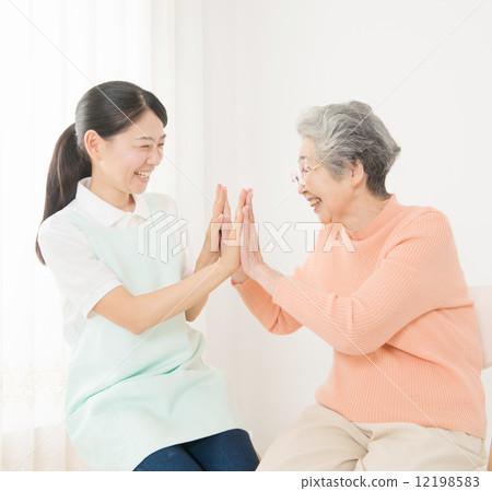 Home visit care image 12198583