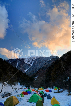 At the dusk of the Southern Alps · Kitazawa Pass tent site and Senjogake 12199034