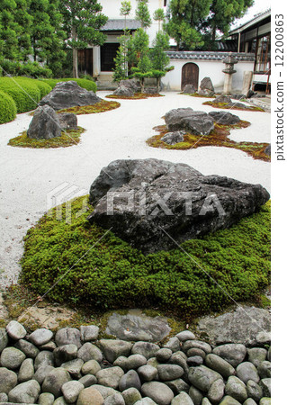 Oshiri-ji Temple Hakko stone garden 12200863