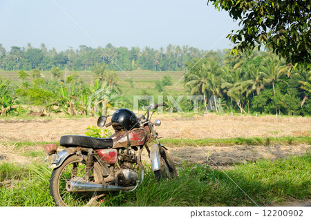 Balinese old motorcycle motorcycle 12200902