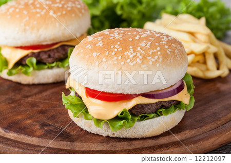 hamburger hamburger 12212097