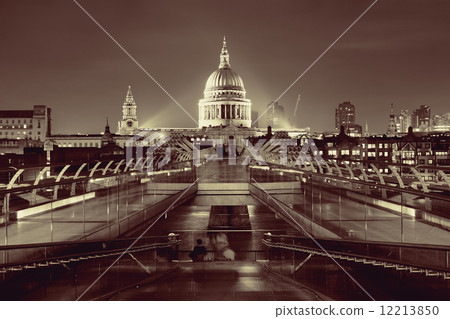 Millennium Bridge and St Pauls 12213850