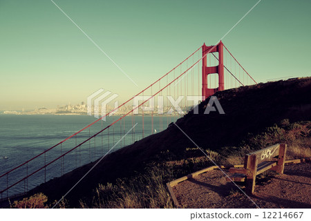 Golden Gate Bridge 12214667