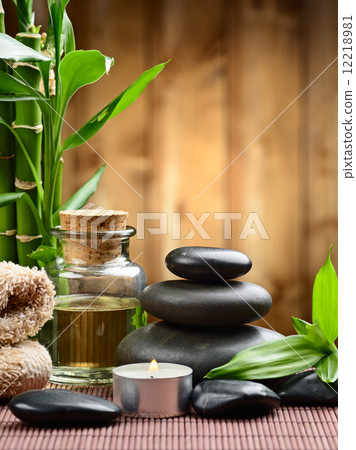spa concept 12218981