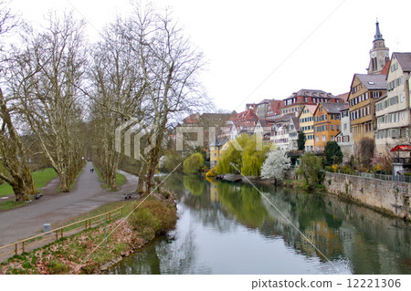 The way of Tübingen's philosopher and the Neckar River 12221306