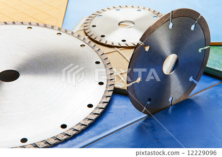 Diamond discs for cutting of tile 12229096