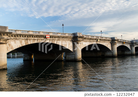 Concorde Bridge (France - Paris) Concorde Bridge (France - Paris) 12232047
