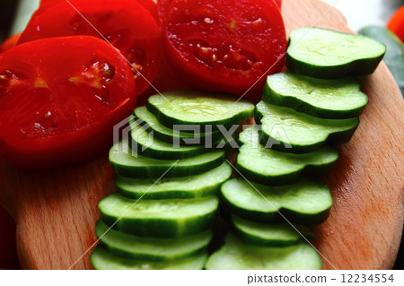 cucumbers and tomatoes 12234554