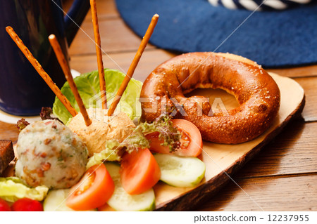 appetizer in the bar appetizer in the bar 12237955