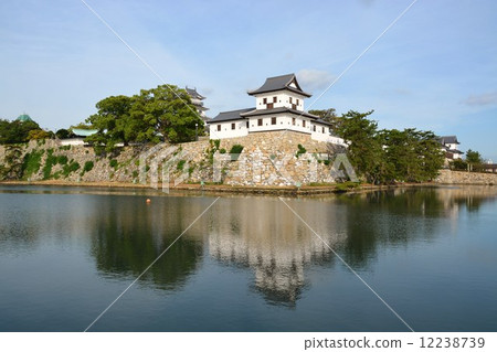 Imabari Castle in early autumn Imabari Castle in early autumn 12238739
