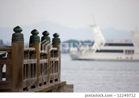 Shikudo和Biwako Steamship Bianca 12249712