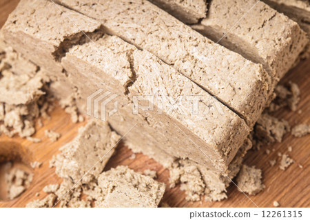 halva closeup halva closeup 12261315