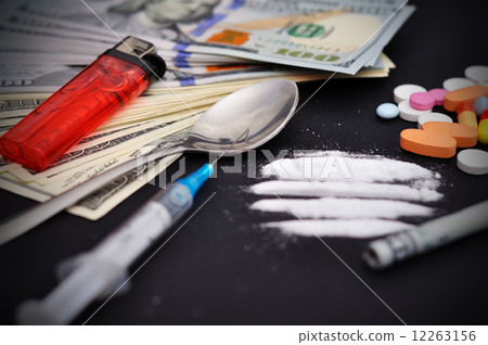 cocaine and dollars 12263156