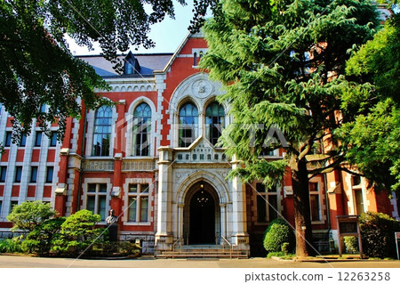 Keio University 12263258