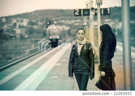 Two girls 12263431