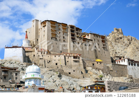 Royal Palace 12265188