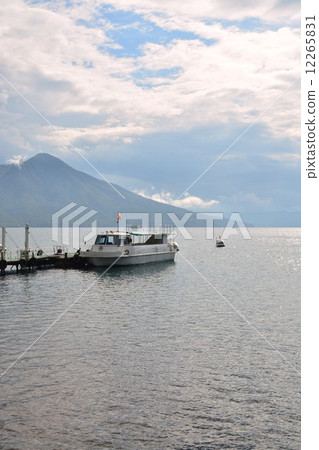 Shikotsu湖深秋 12265831