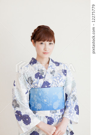 Yukata 12275779