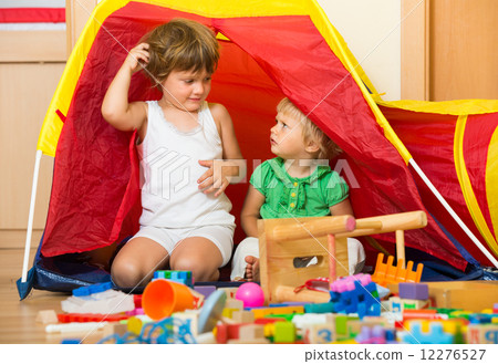 Children playing at home 12276527