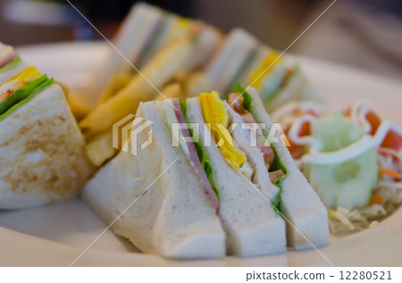 club sandwich 12280521