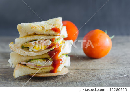 club sandwiches 12280523