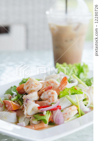Thai spicy salad 12280726