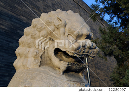 Guardian Lion Statue on the Tiananmen Square Guardian Lion Statue on the Tiananmen Square 12280997