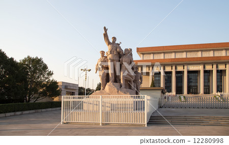 Revolutionary statues at Tiananmen Square in Beijing, China 12280998