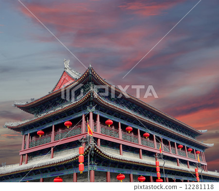 Fortifications of Xian (Sian, Xi'an) an ancient capital of China Fortifications of Xian (Sian, Xi'an) an ancient capital of China 12281118