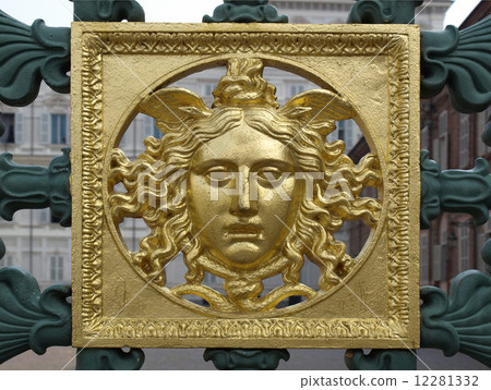 Golden Mask Golden Mask 12281332