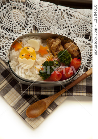 雞肉圖案的午餐盒 12284010