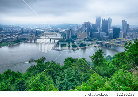Pittsburgh, Pennsylvania - city in the United States. Skyline wi Pittsburgh, Pennsylvania - city in the United States. Skyline wi 12286238