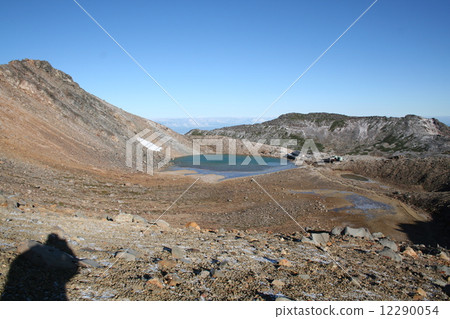 Ontakeyama's pond 12290054