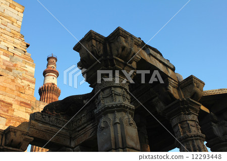 qutub minar with details qutub minar with details 12293448