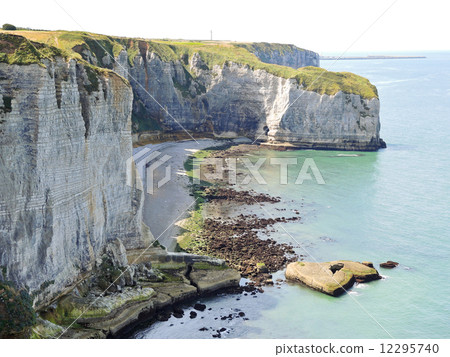 view of stone english channel shore on Etretat 12295740