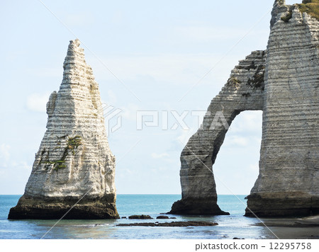 natural rocks in english channel beach 12295758