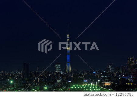 I will face the light-up sky tree from Kita-Pia 12295793