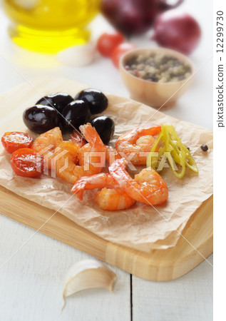 Shrimps and olives 12299730