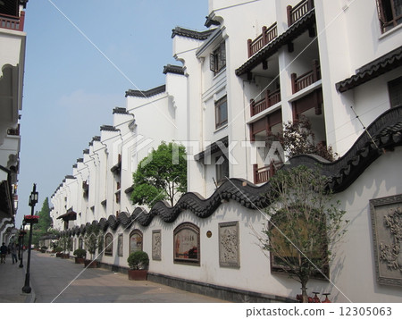 上海景泰藍老城鎮 12305063