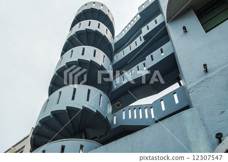 Colonial spiral staircase - 07672 12307547