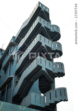 Colonial spiral staircase - 07669 12307548