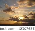 在雲彩的日落 12307623
