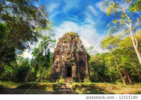 Ancient pre Angkor Sambor Prei Kuk temple ruins. Cambodia 12315180