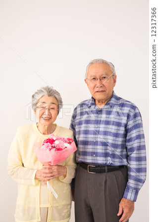 高級夫婦與花束 高級夫婦與花束 12317366