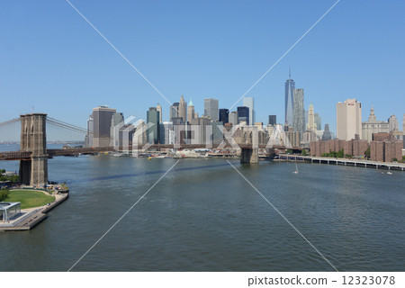 Brooklyn Bridge and Manhattan Buildings Brooklyn Bridge and Manhattan Buildings 12323078