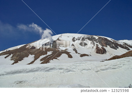 Eruptive smoke and residual snow of any mountains 12325598