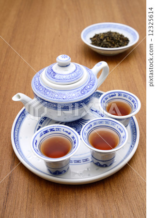 Chinese tea 12325614