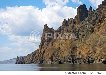 Sea sightseeing 12327620