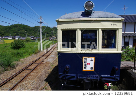 Ueda Electric Railway round train 12329691