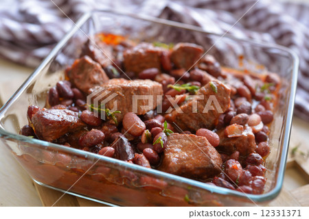 Beef with beans Beef with beans 12331371